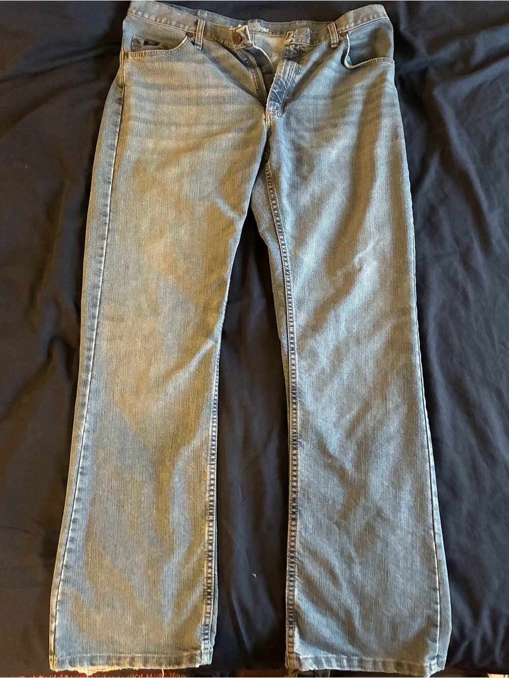Wrangler Cool Vantage Men's Light Blue Bootcut Jeans 36x34 - Classic Denim